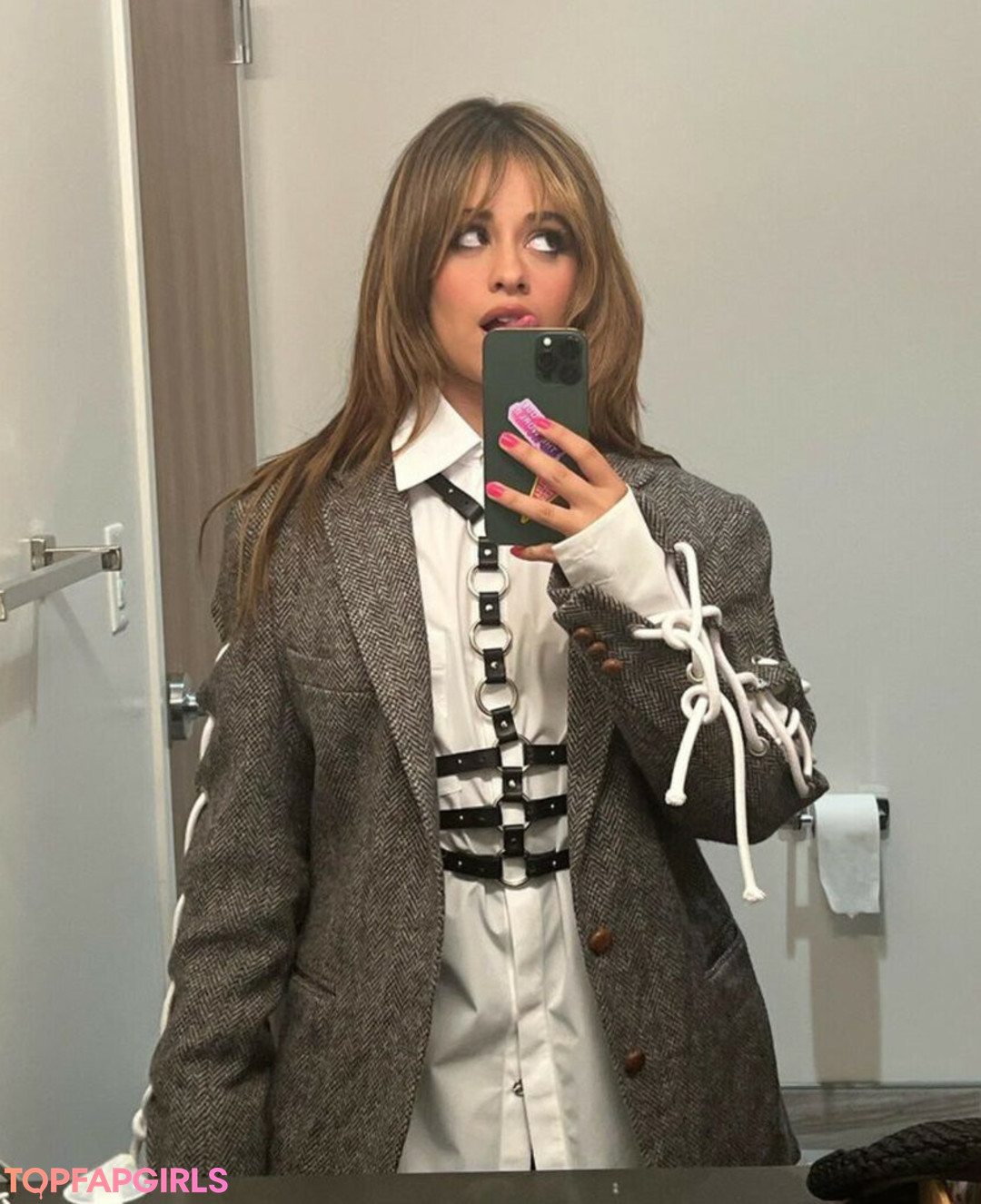 Nagie wyciekłe zdjęcie OnlyFans od Camila Cabello #1057