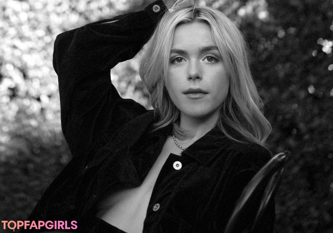 Nagie wyciekłe zdjęcie OnlyFans od Kiernan Shipka #1041