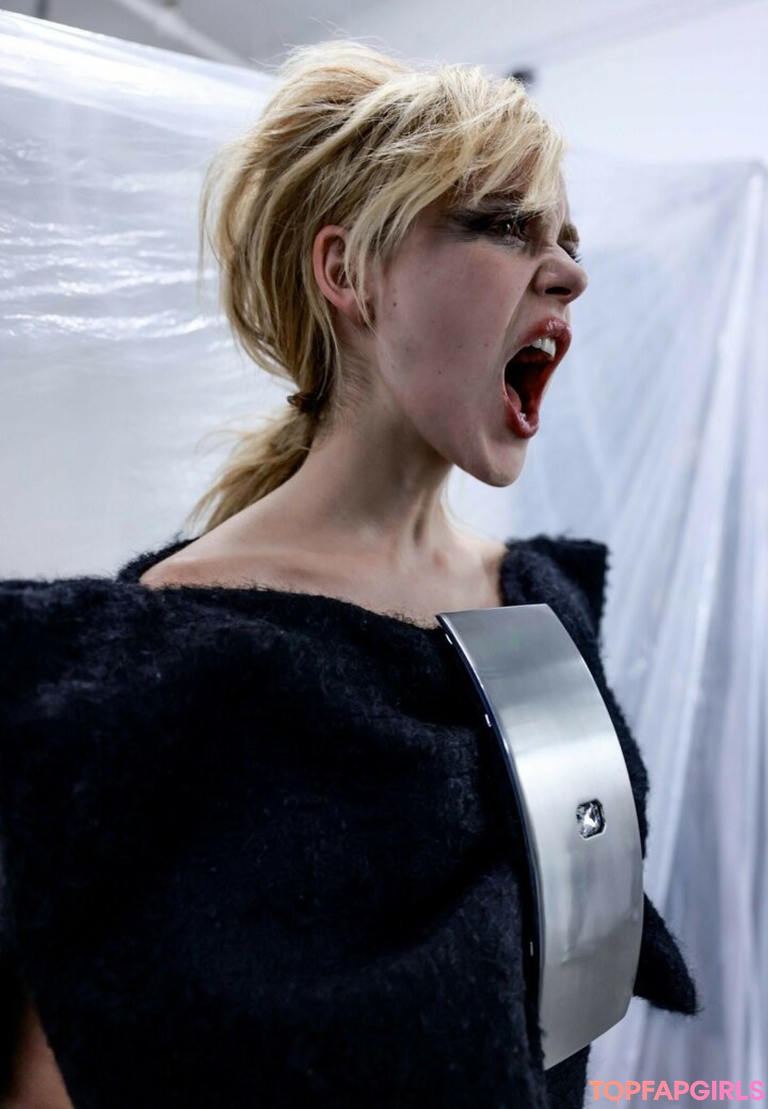 Nagie wyciekłe zdjęcie OnlyFans od Kiernan Shipka #1509