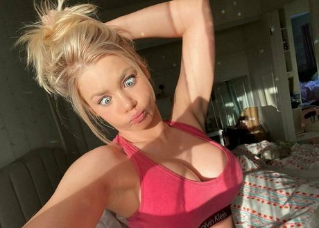 Riley Steele