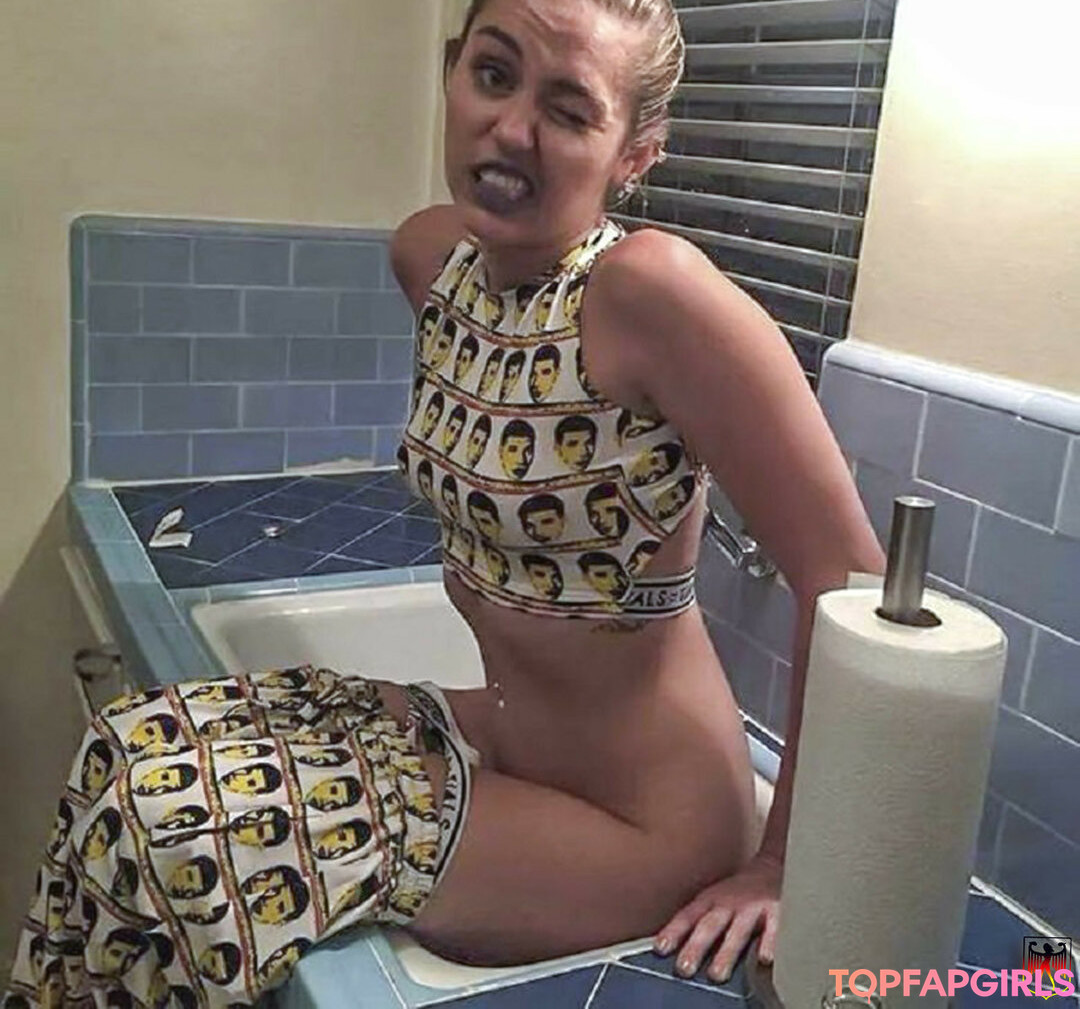 Nagie wyciekłe zdjęcie OnlyFans od Miley Cyrus #1455
