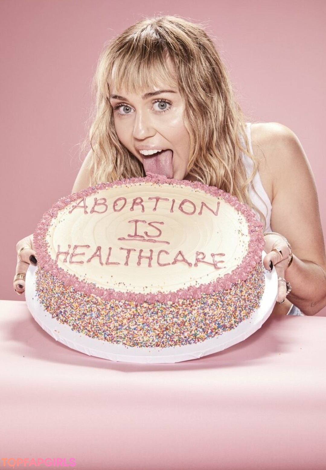 Nagie wyciekłe zdjęcie OnlyFans od Miley Cyrus #1754