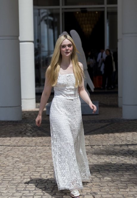 Elle Fanning