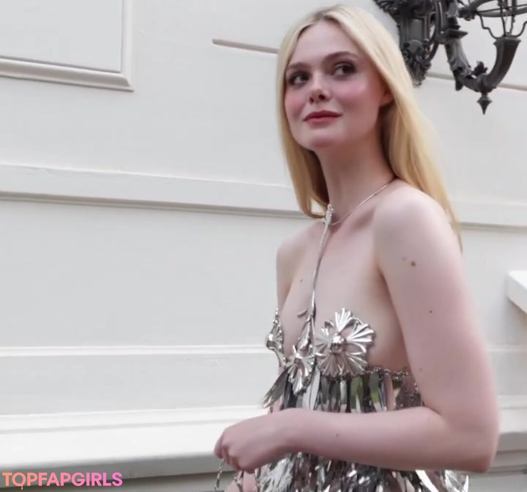 Nagie wyciekłe zdjęcie OnlyFans od Elle Fanning #1043