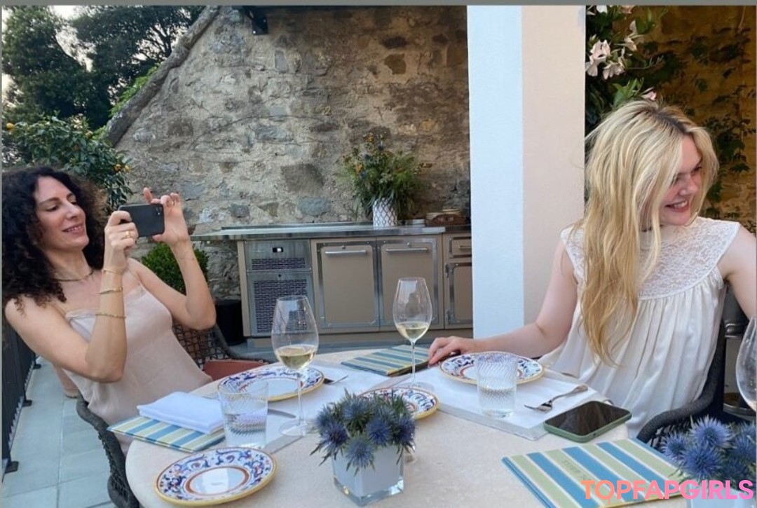 Nagie wyciekłe zdjęcie OnlyFans od Elle Fanning #1056