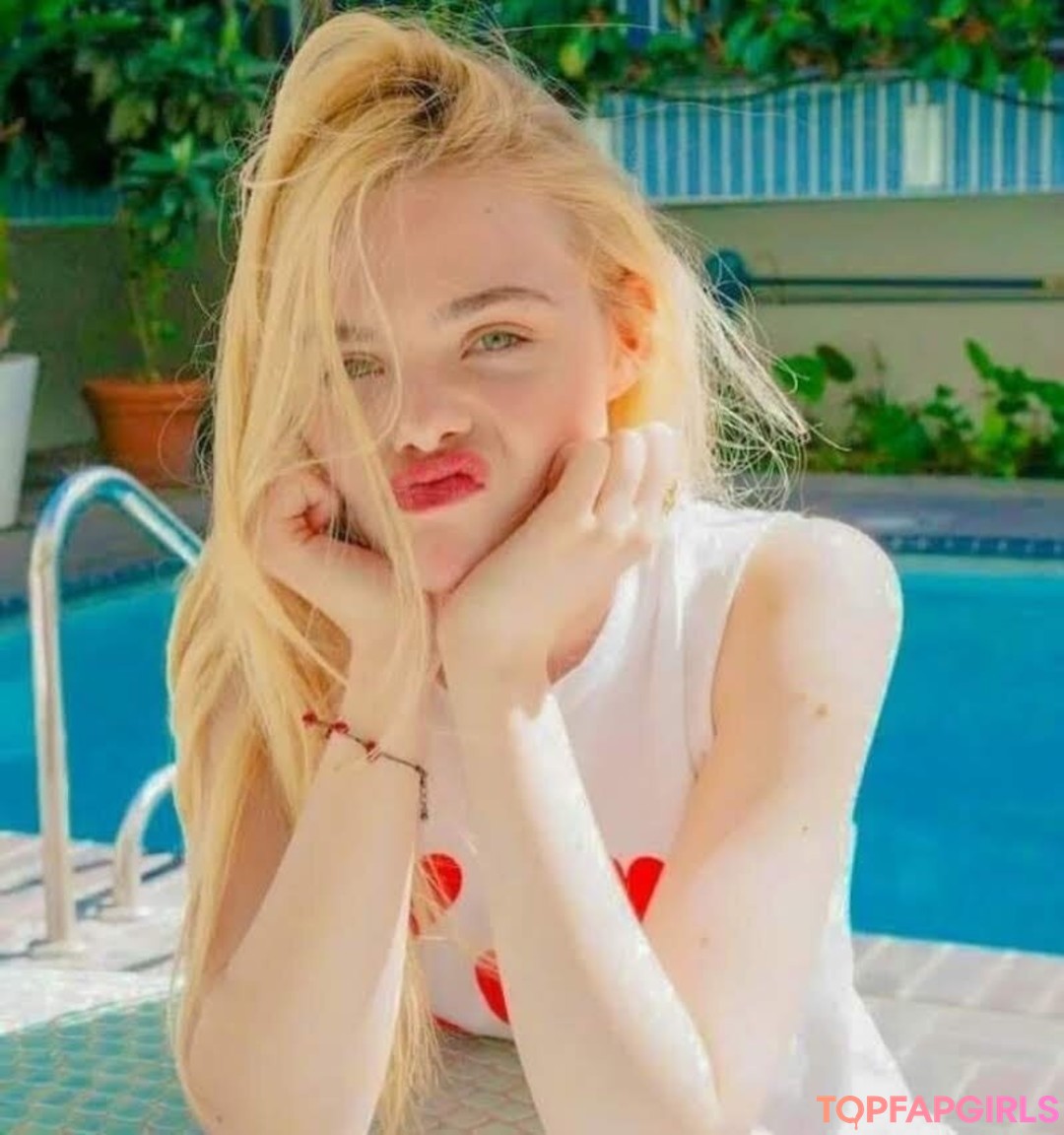 Nagie wyciekłe zdjęcie OnlyFans od Elle Fanning #1071