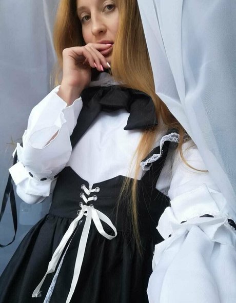 Sleepybeautyasmrfree