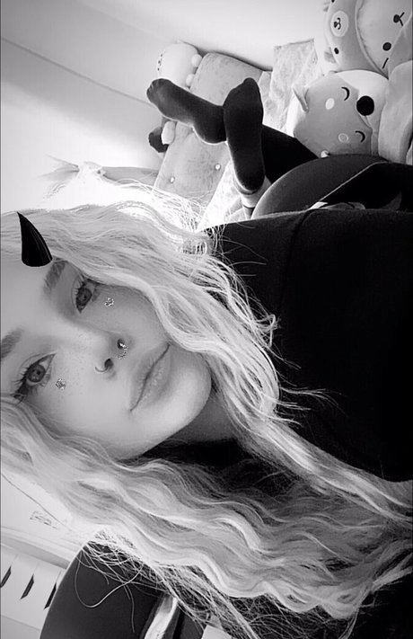 Nagie wyciekłe zdjęcie OnlyFans od Decadex