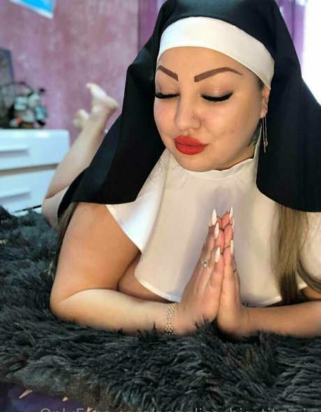 Angelica_big_tits_vip