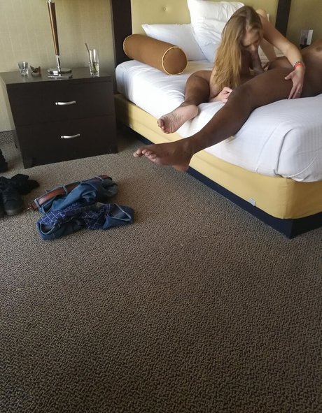 Las Vegas Hotwife