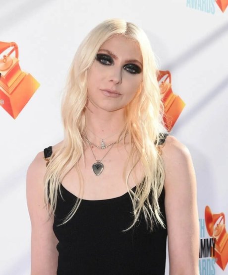 Taylor Momsen