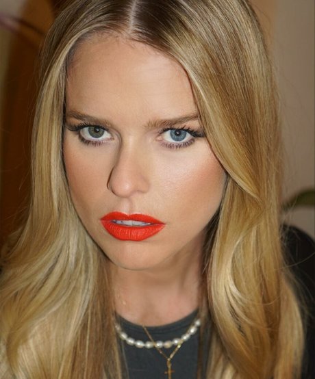 Alice Eve