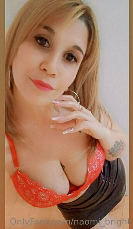 Naomi_bright