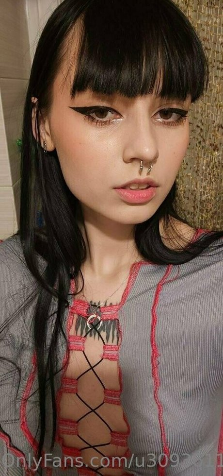 Nagie wyciekłe zdjęcie OnlyFans od Naomibright