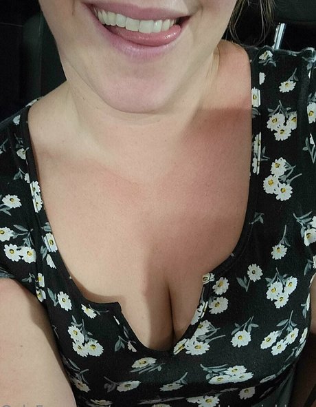 Canadiannaughtyneighbour