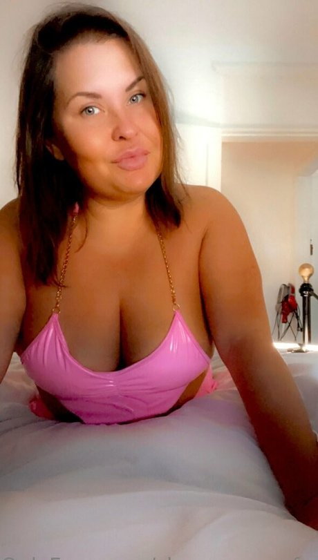 Nagie wyciekłe zdjęcie OnlyFans od Sharpqueenfree