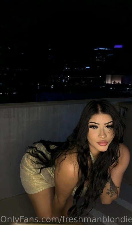 Freshmanblondie18