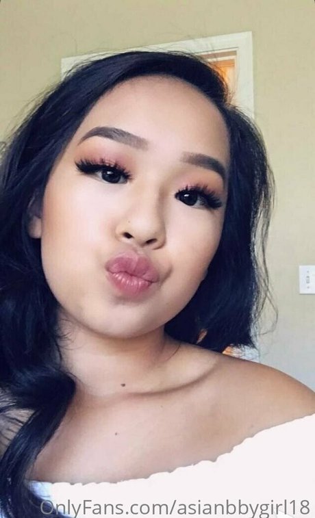 Nagie wyciekłe zdjęcie OnlyFans od Asianbbygirl18