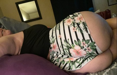 Nagie wyciekłe zdjęcie OnlyFans od Bad Mom In Real Estate