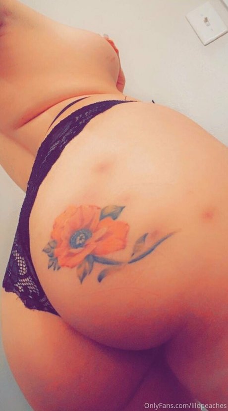 Nagie wyciekłe zdjęcie OnlyFans od Lilopeaches