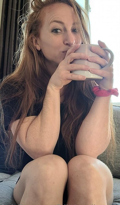 Fitlittleredheadfree