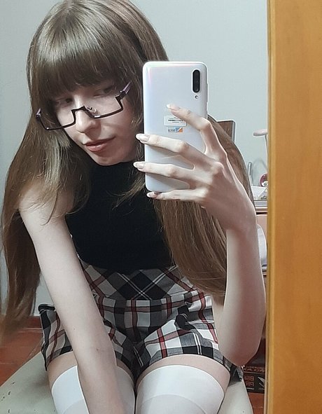 Kiki Glitter Cosplay