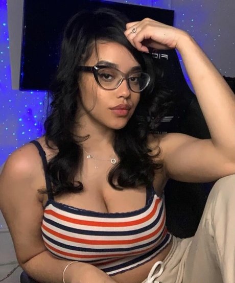 Nagie wyciekłe zdjęcie OnlyFans od Itsqueennovaa