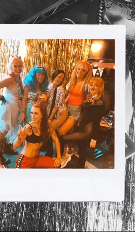 Dakota Blue Richards