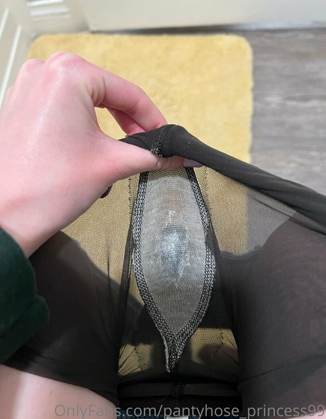 Pantyhoseprincess99