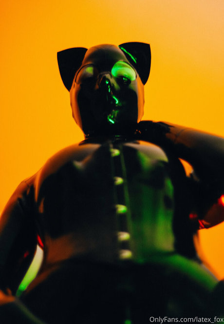 Nagie wyciekłe zdjęcie OnlyFans od Latexfox