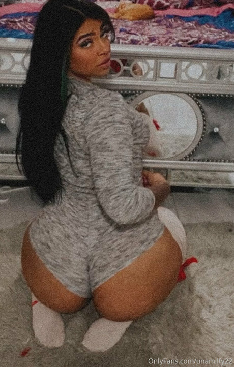 Nagie wyciekłe zdjęcie OnlyFans od Unamilfy22