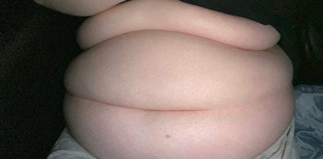 Nagie wyciekłe zdjęcie OnlyFans od Growingpiggy1305