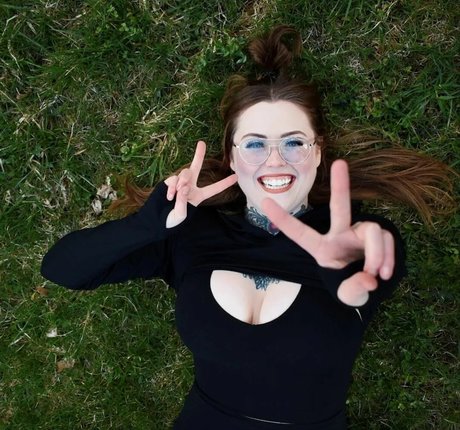 Lovelaurenn