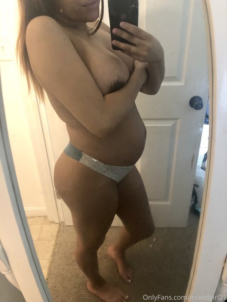Mixed Girl21