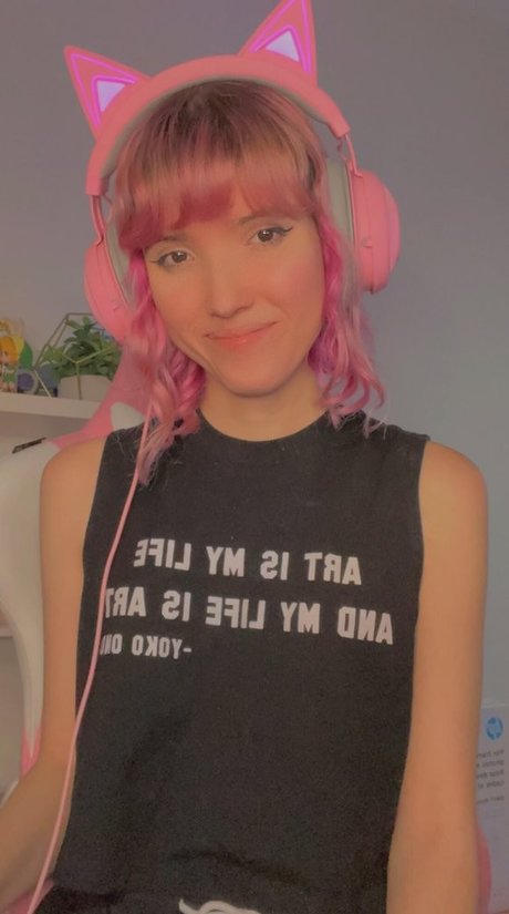 Strawberry Girl Kairi