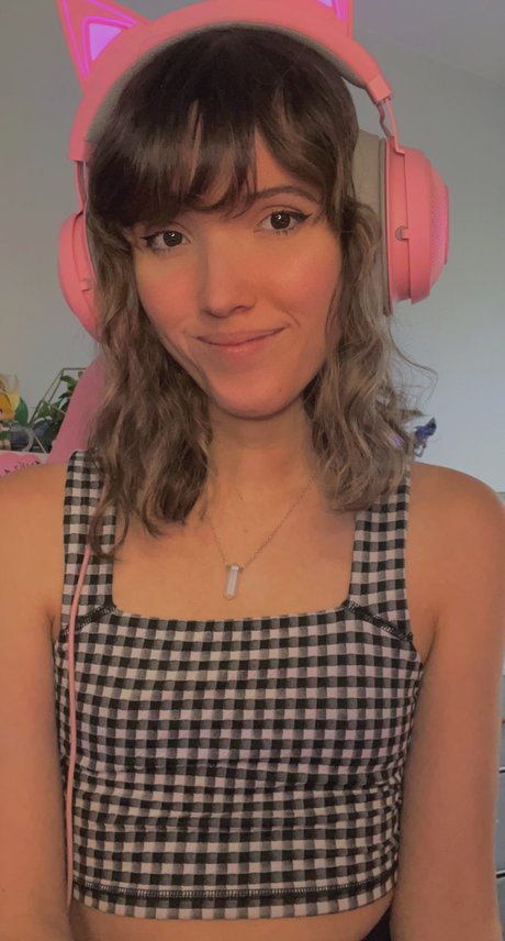 Strawberry Girl Kairi