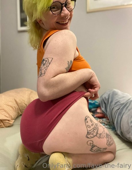 Nagie wyciekłe zdjęcie OnlyFans od Fayethefairy