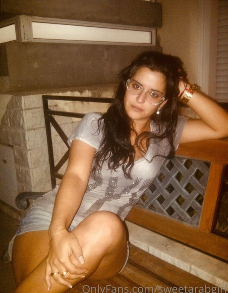 Sweetarabgirl