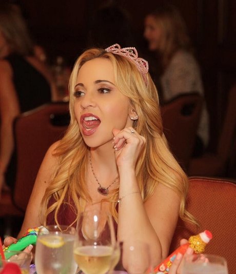 Tara Strong