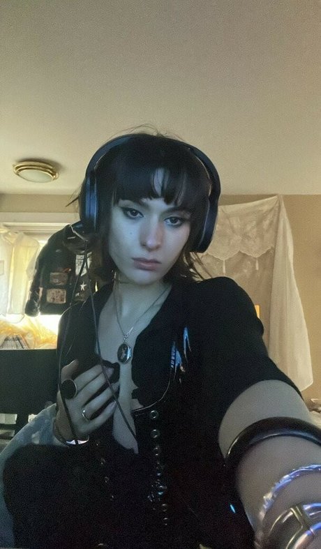 Nagie wyciekłe zdjęcie OnlyFans od Dyremarxx