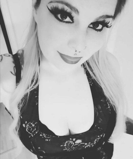 Nagie wyciekłe zdjęcie OnlyFans od Rssexvidzz