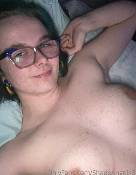 Nagie wyciekłe zdjęcie OnlyFans od Shadeangel