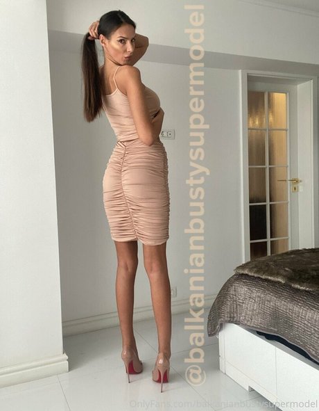 Balkanianbustysupermodel