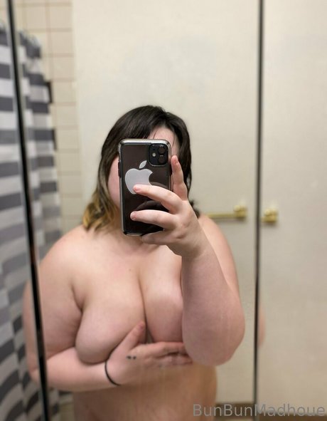 Nagie wyciekłe zdjęcie OnlyFans od Thiccbnnygirl
