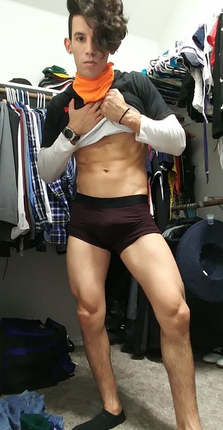 Cagedangelcosplayfree