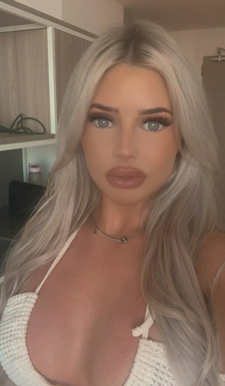 Nagie wyciekłe zdjęcie OnlyFans od Caitrhx