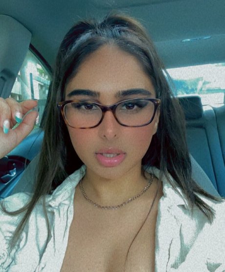 Therealmeghnaa