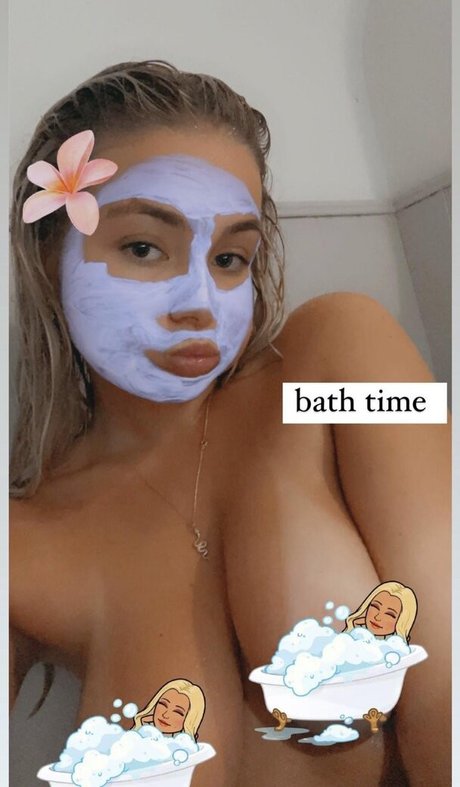 Nagie wyciekłe zdjęcie OnlyFans od Phoebeisobelx