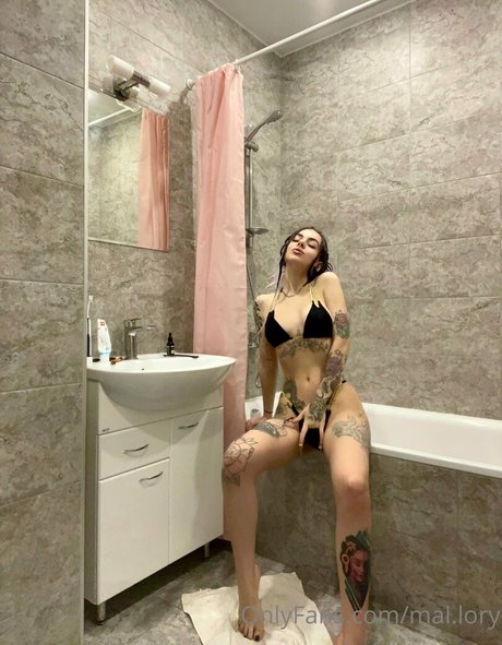 Nagie wyciekłe zdjęcie OnlyFans od Mallory
